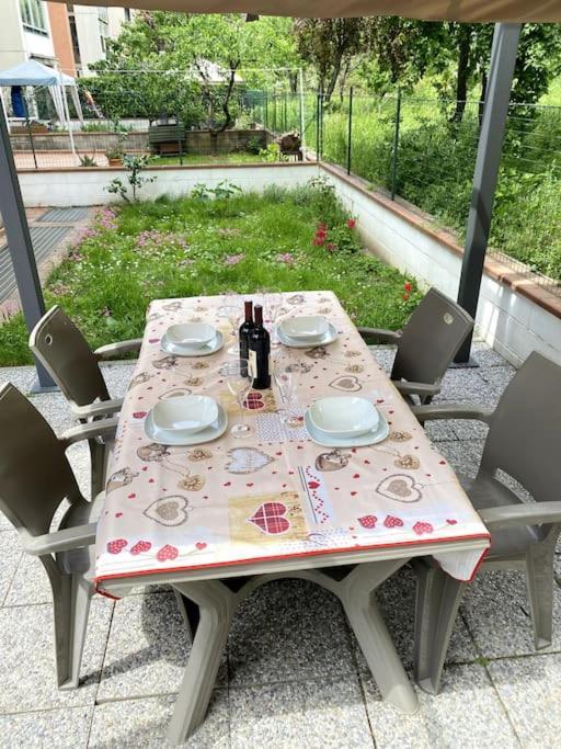 Bella Garden House - Private Garden In Флоренция Экстерьер фото